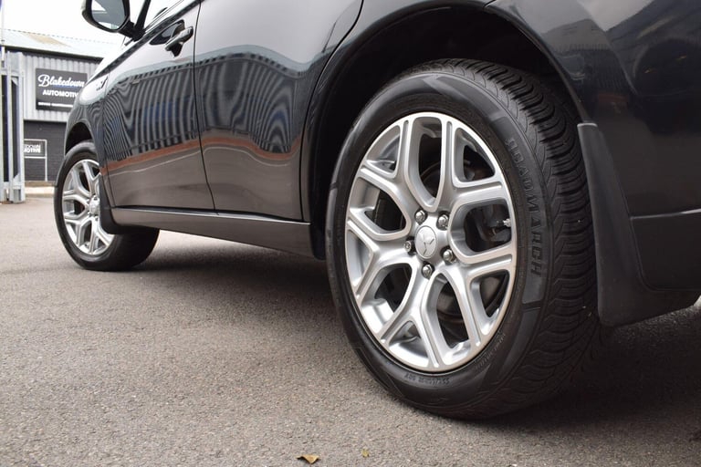 2015 Mitsubishi Outlander 2.0h 12kWh GX4hs CVT 4WD Euro 5 (s/s) 5dr ESTATE Petrol/Electric Hybrid...