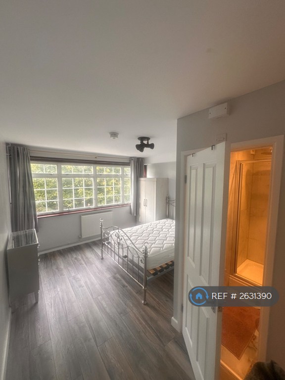 image for 1 bedroom in Fishermead Boulevard, Fishermead, Milton Keynes, MK6 (#2631390)