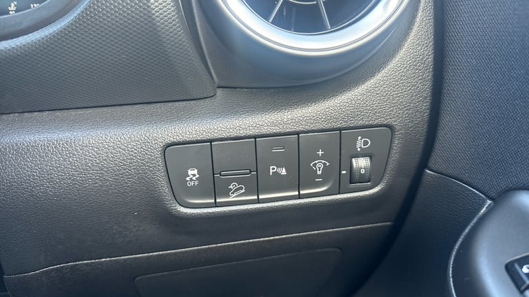 2021 Hyundai KONA 1.0 TGDi 48V MHEV Premium 5dr HATCHBACK PETROL Manual