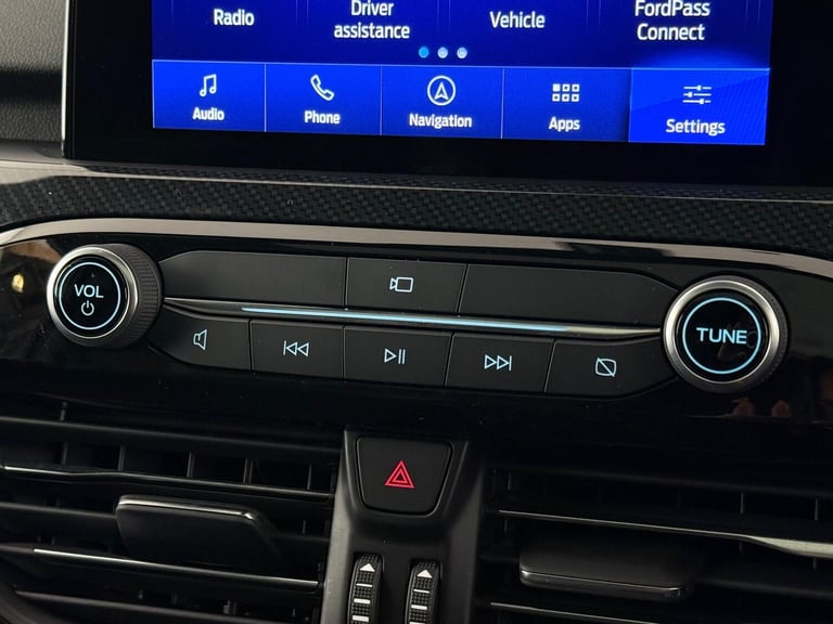 2023 Ford Kuga 2.5 Duratec 14.4kWh ST-Line X Edition CVT Euro 6 (s/s) 5dr HATCHBACK Petrol/Electr...