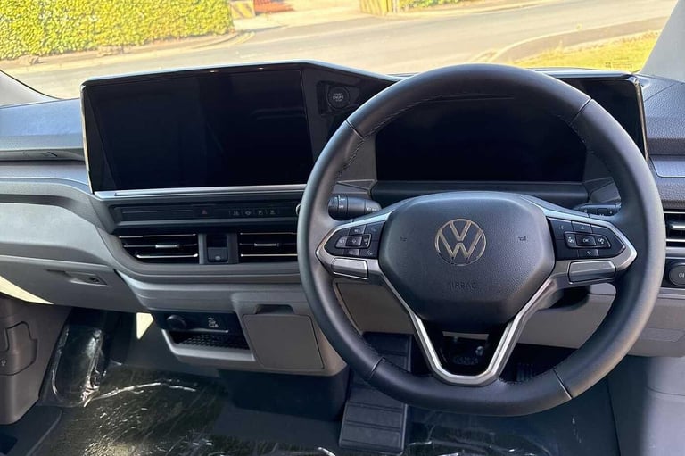 2025 Volkswagen Transporter T32 Panel Van Commerce Pro SWB 170 PS 2.0 TDI 8sp Automatic Van DIESE...