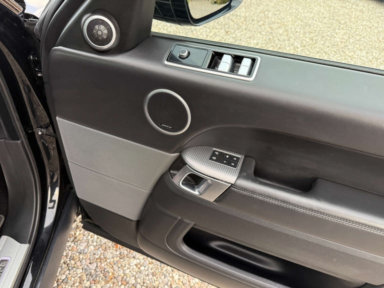 2021 Land Rover Range Rover Sport 3.0 Range Rover Sport HSE Dynamic D MHEV Auto 4WD 5dr SUV Diese...