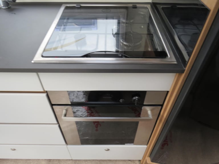 Bailey Autograph Approach 75/2 4 Berth Fixed Bed