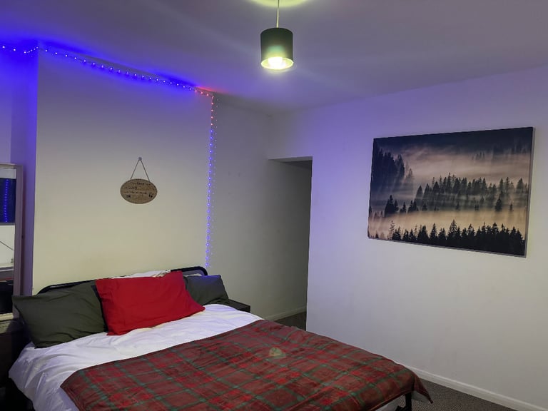 Furnished Large Double Rooms for rent