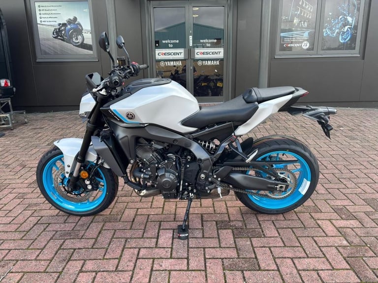 YAMAHA MT-09 - ICE STORM - BRAND NEW - SAVE OVER 500 AT CRESCENT YAMAHA!