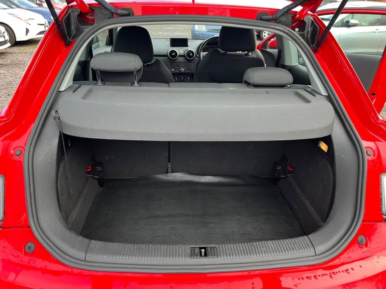 2011 Audi A1 1.6 TDI Sport Euro 5 (s/s) 3dr HATCHBACK Diesel Manual