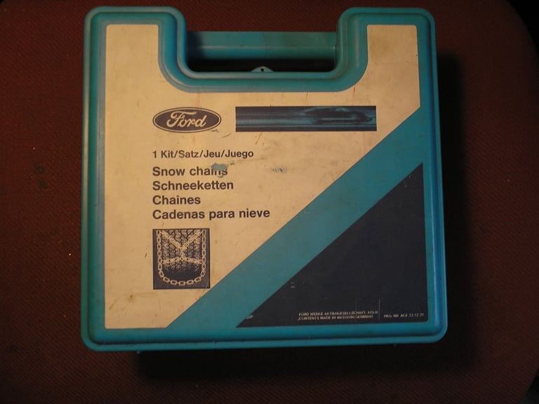 image for SNOW CHAINS