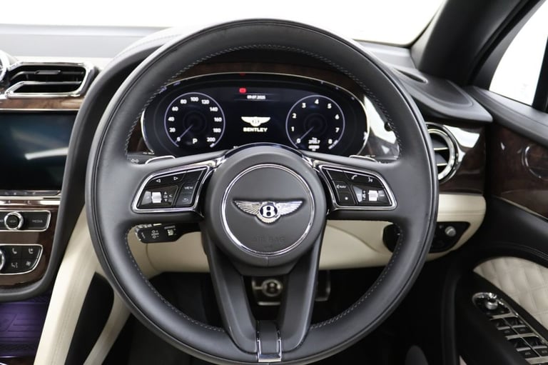 2021 Bentley Bentayga 4.0 V8 Base SUV 5dr Petrol Auto 4WD Euro 6 (s/s) (550 ps) ESTATE Petrol Aut...