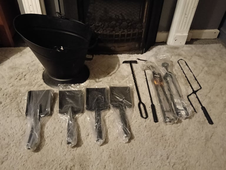 Coal bucket and accessories 