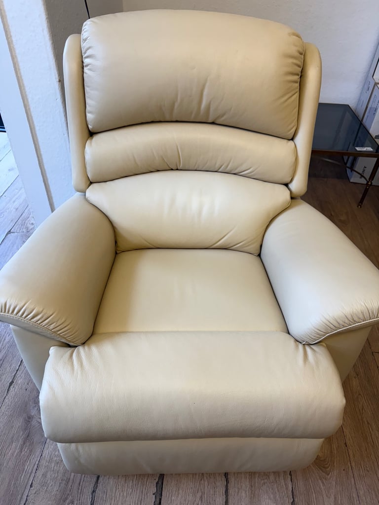 image for Quality second hand Sherborne tilt and rise 