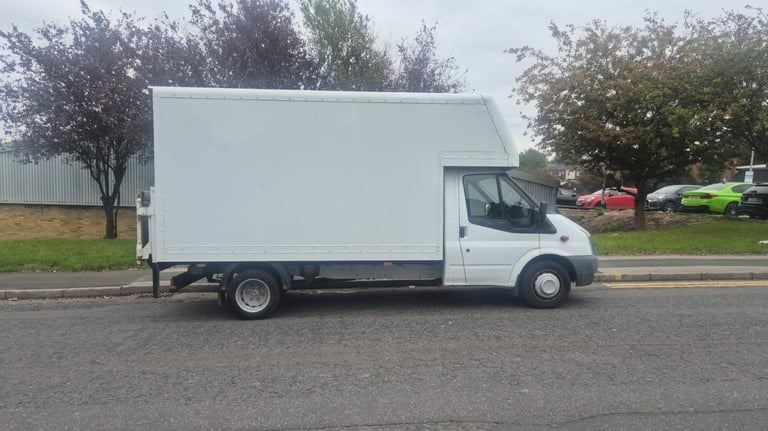 2010 Ford Transit 2.4 Tdci Luton Tail Lift Van 