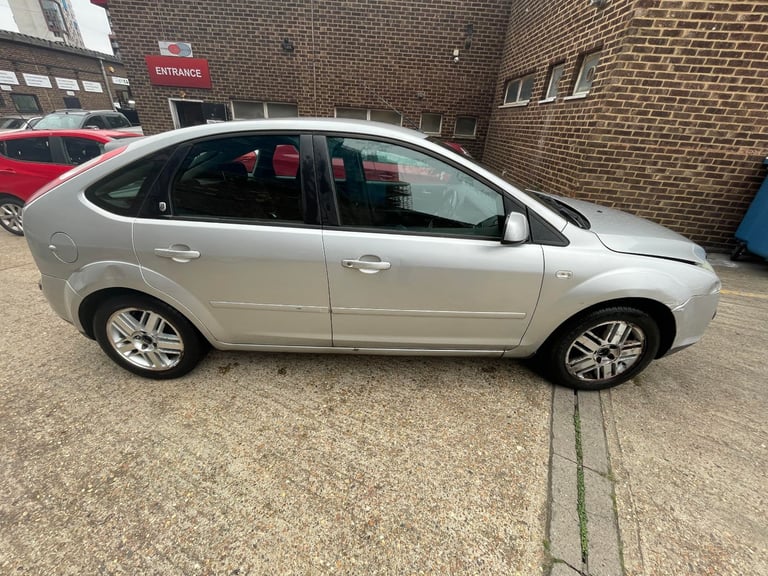 Cheap Ford, FOCUS, Hatchback, 2006, Other, 1999 (cc),5 doors for sale in Greenwich, Greater London