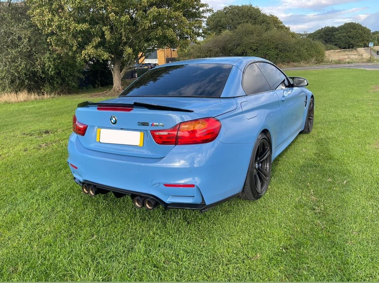 BMW, M4, Convertible, 2015, Semi-Auto, 2979 (cc), 2 doors