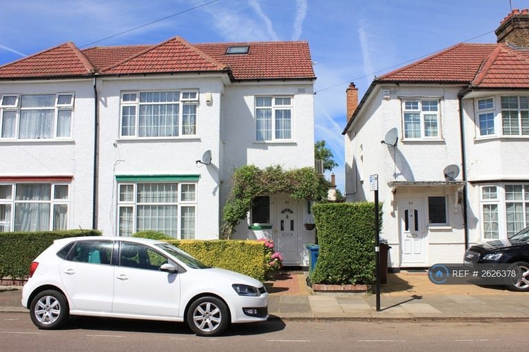 5 bedroom house in Durham Road, Harrow, HA1 (5 bed) (#2626378)