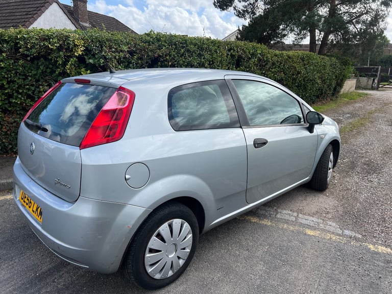 Fiat, GRANDE PUNTO, Hatchback, 2006, Manual, 1242 (cc), 3 doors