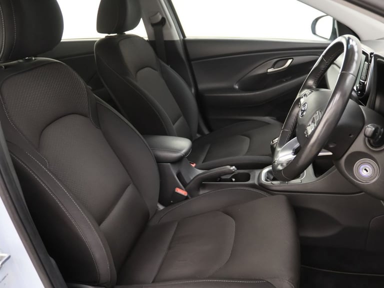2018 Hyundai i30 1.0 T-GDi SE Nav Hatchback 5dr Petrol Manual Euro 6 (s/s) (120 ps) Hatchback Pet...