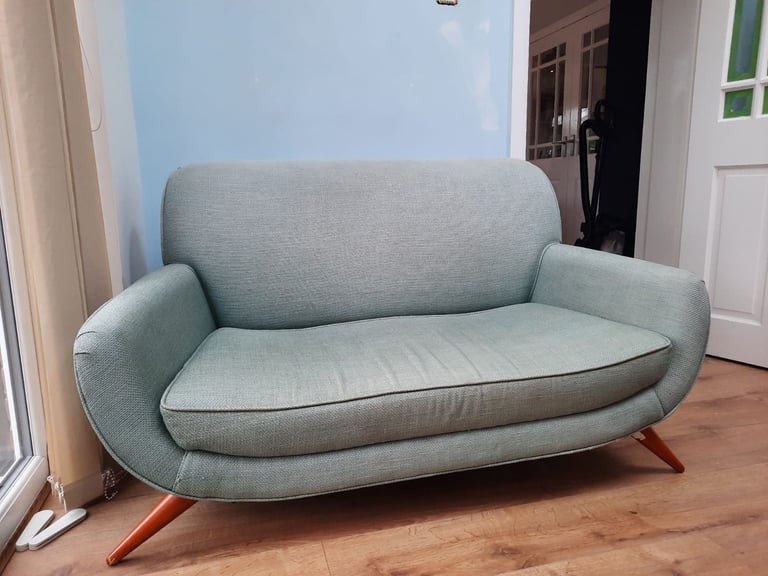 Love seat for Sale Sofas Couches Armchairs Gumtree
