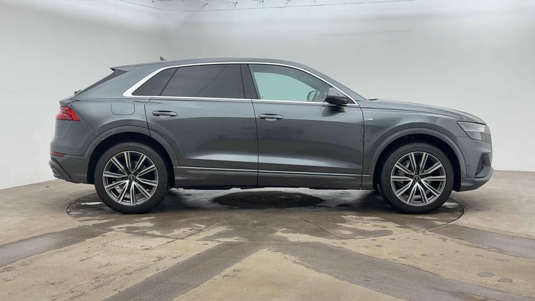 2022 Audi Q8 S line 55 TFSI quattro 340 PS tiptronic SUV Automatic
