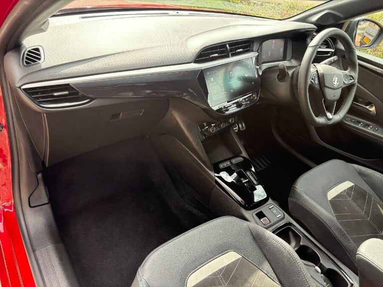 2025 Vauxhall Corsa 1.2 Turbo Ultimate Hatchback 5dr Petrol Auto Euro 6 (s/s) (100 ps) HATCHBACK ...