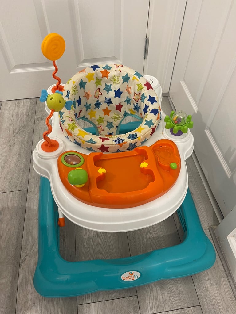 Baby walker 