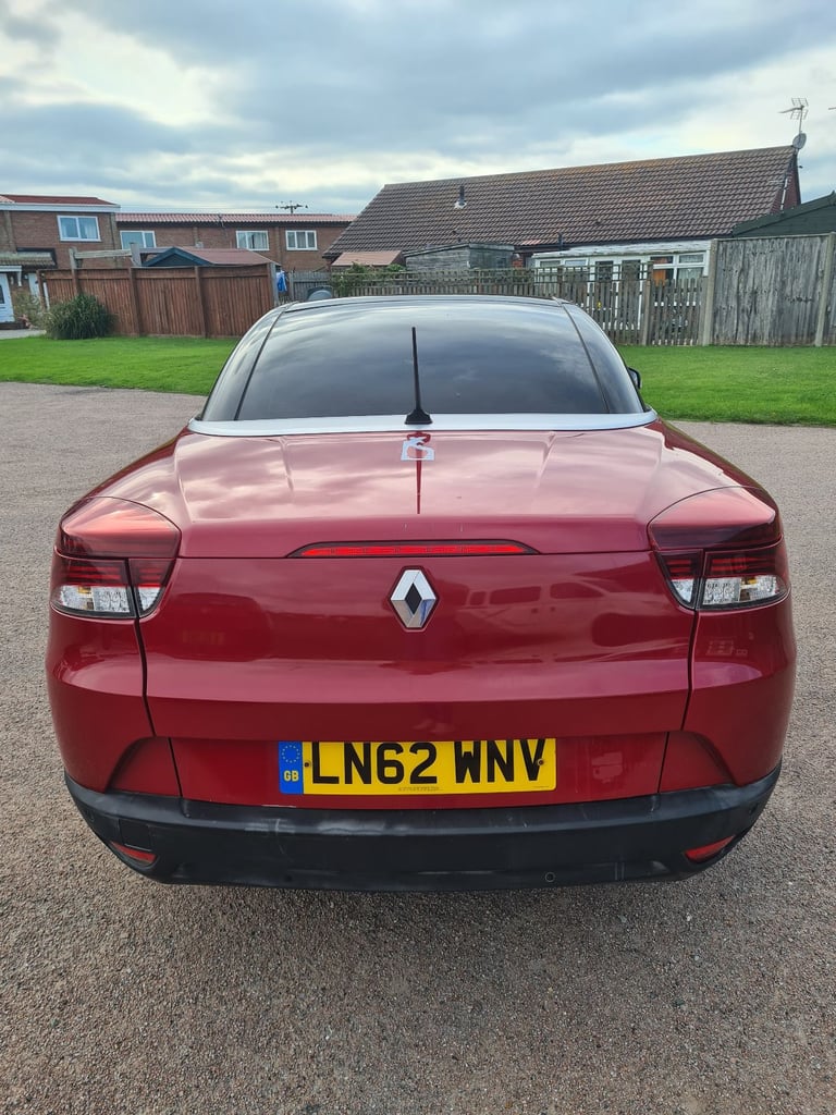 Renault, MEGANE, Convertible, 2012, Manual, 1870 (cc), 2 doors
