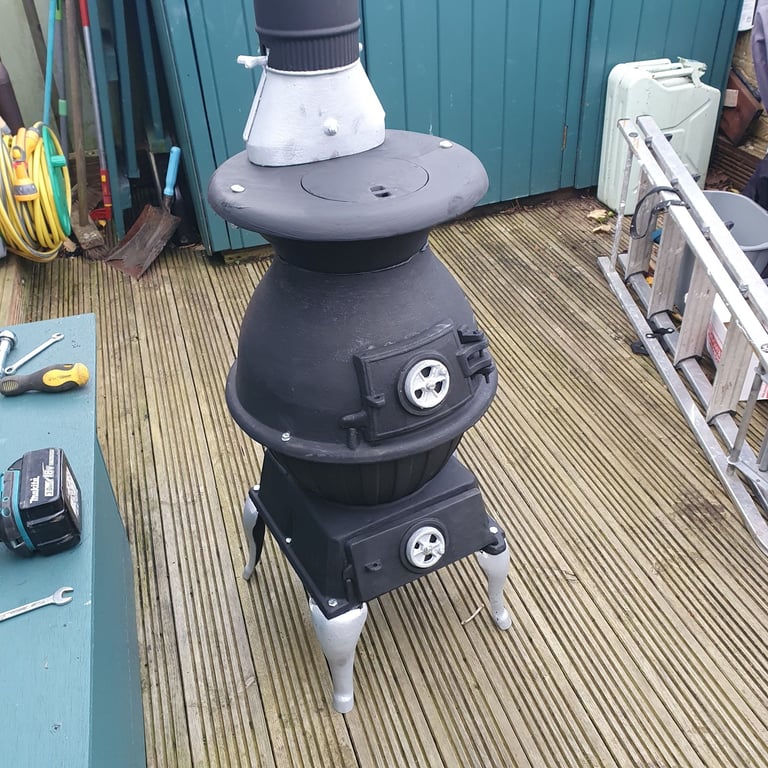 Pot belly cast iron stove 