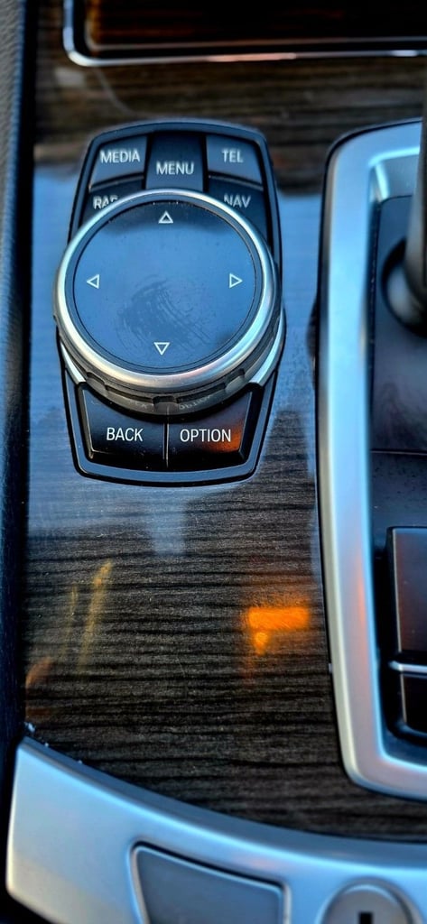 2014 14 BMW 7 SERIES 3.0 730D SE SALOON 4DR DIESEL AUTO EURO 5 (S/S) (258 PS) DI