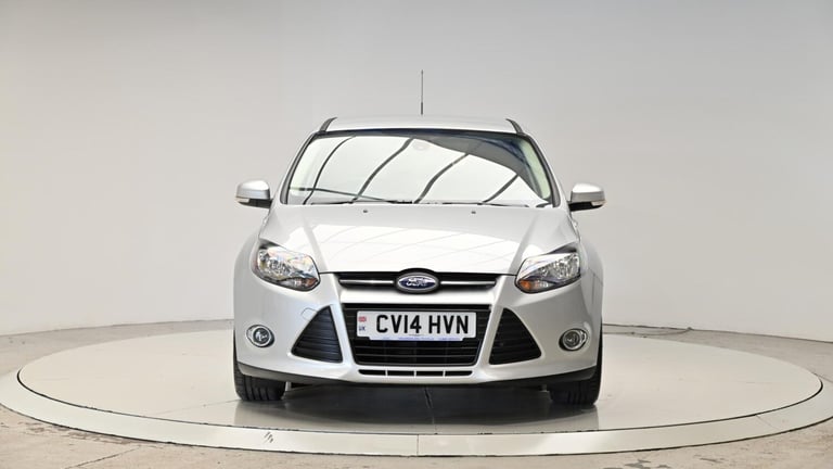 2014 Ford Focus 1.6 TDCi Zetec Euro 5 (s/s) 5dr HATCHBACK Diesel Manual