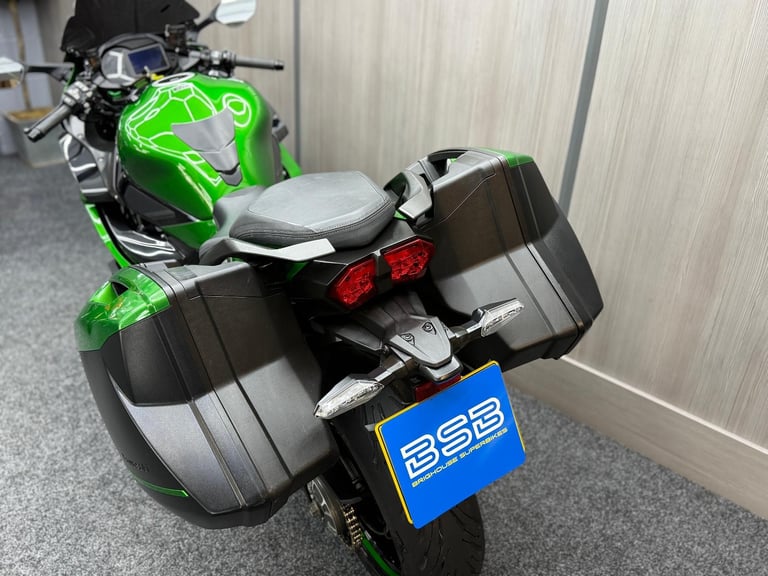 2018 18 Kawasaki Ninja H2 SX SE Euro 4 - 1 Former Keeper - FSH +++Extras