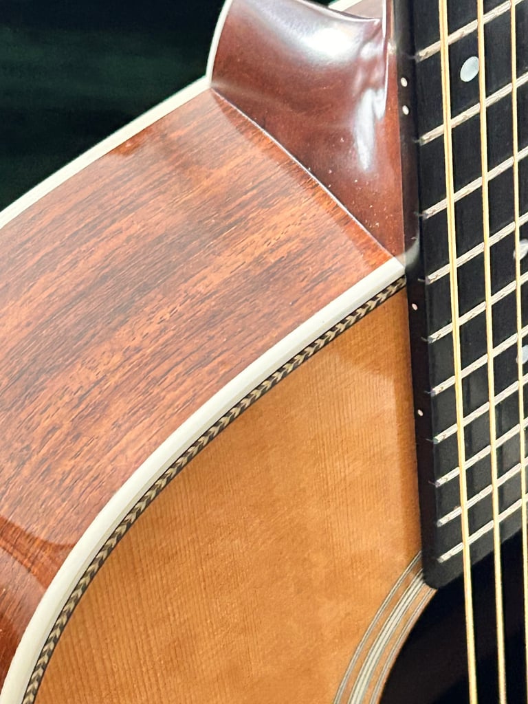 Martin 000-28H