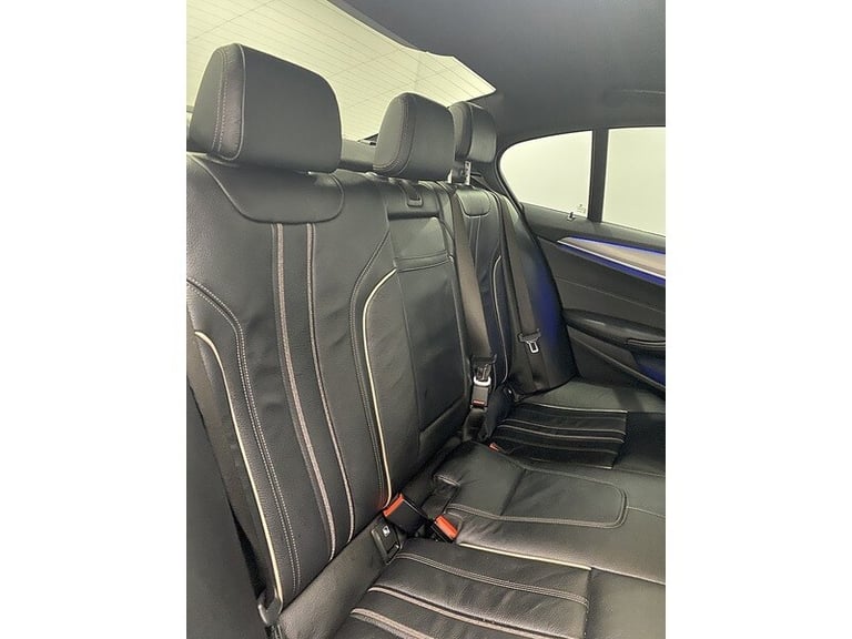 2018 BMW 5 Series 530d M Sport 4dr Auto SALOON DIESEL Automatic