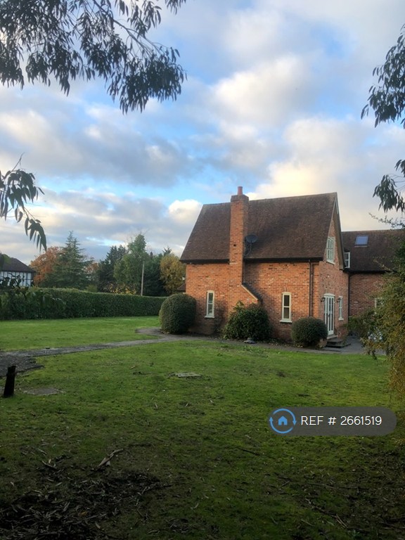 7 bedroom house in Kobe Nursery, Goffs Oak, Waltham Cross, EN7 (7 bed) (#2661519)