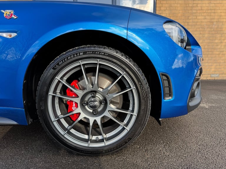 2017 Abarth 124 Spider 1.4 T MultiAir 2dr CONVERTIBLE Petrol Manual