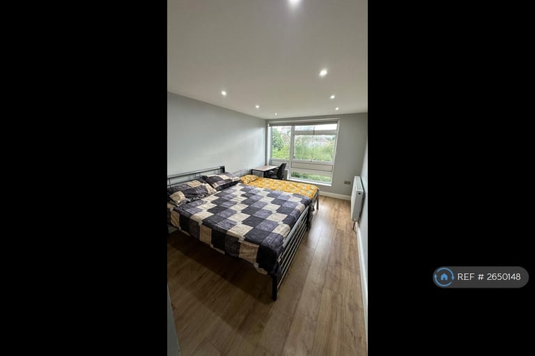 2 bedroom flat in Duffield Close, Harrow On The Hill, HA1 (2 bed) (#2650148)