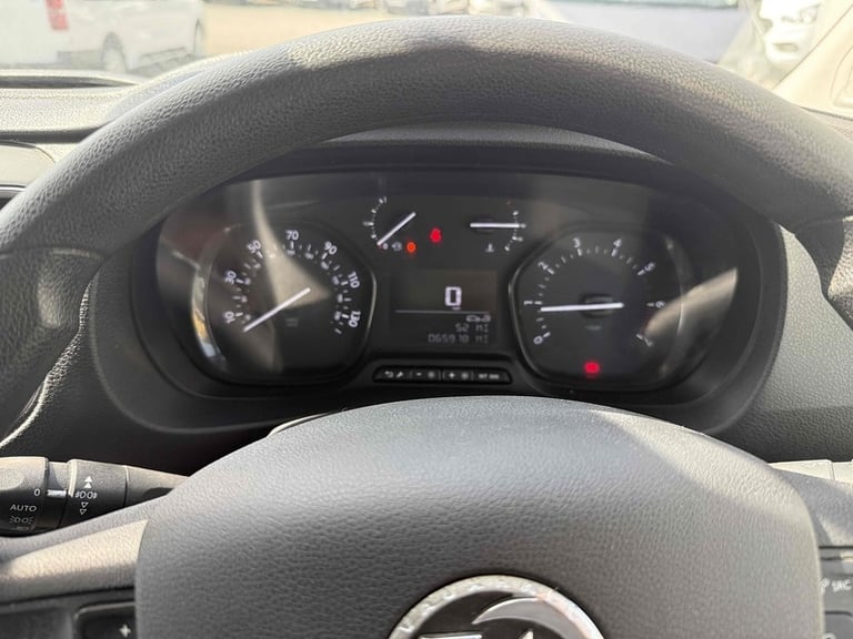 2020 Vauxhall Vivaro 1.5 Turbo D 2900 Sportive LWB AIR CON Manual L2 H1 Euro 6 (s/s) (100 ps) 1. ...