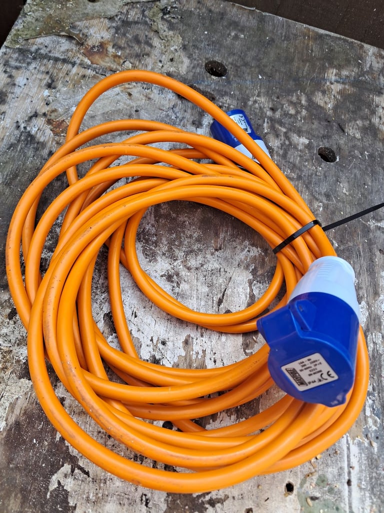 10 metre caravan hookup lead brand new 