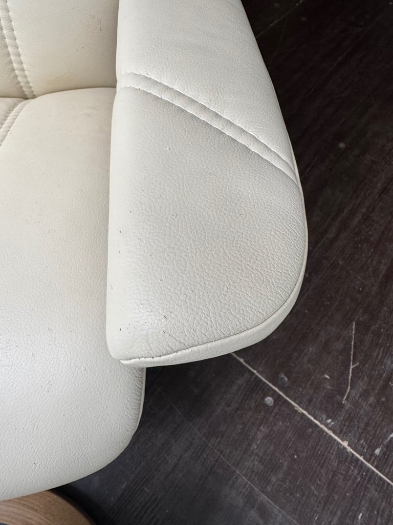 Ekornes Stressless Cream Leather Chair reclining & Footstool Possible Delivery 