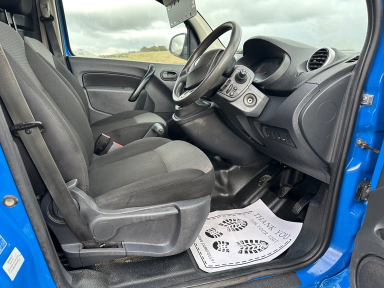2019 RENUALT Kangoo van 75,000 miles NUMBER UPDATED  