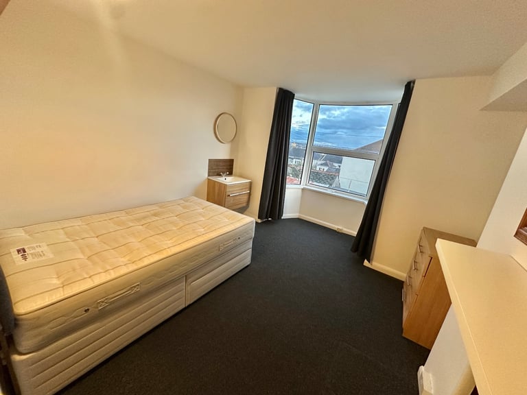 Double room in quiet house