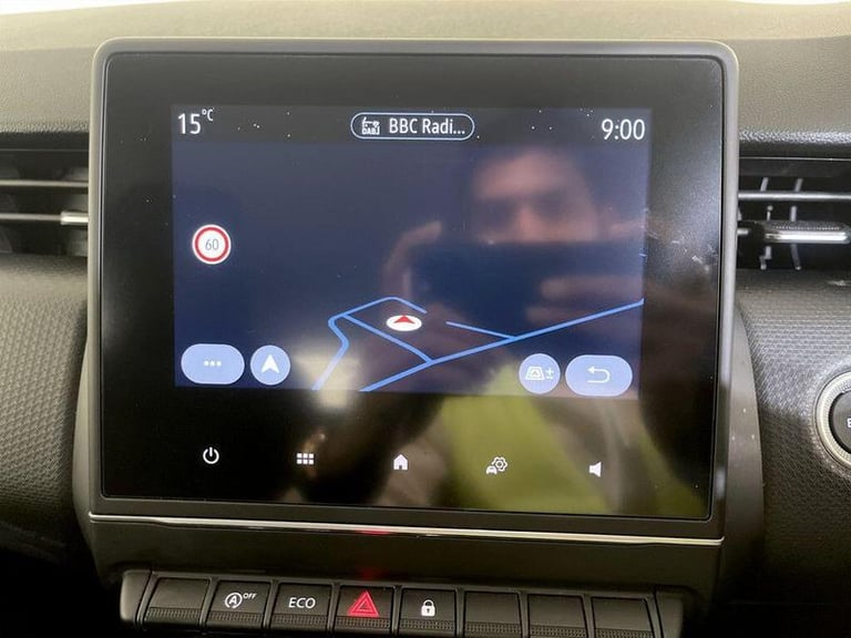 2022 Renault Clio 1.0 TCe Iconic Edition Euro 6 (s/s) 5dr Manual Hatchback Petrol Manual