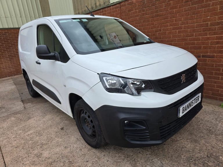 70 2020 PEUGEOT PARTNER 1000 1.5 BlueHDi 100 Pro manual diesel 