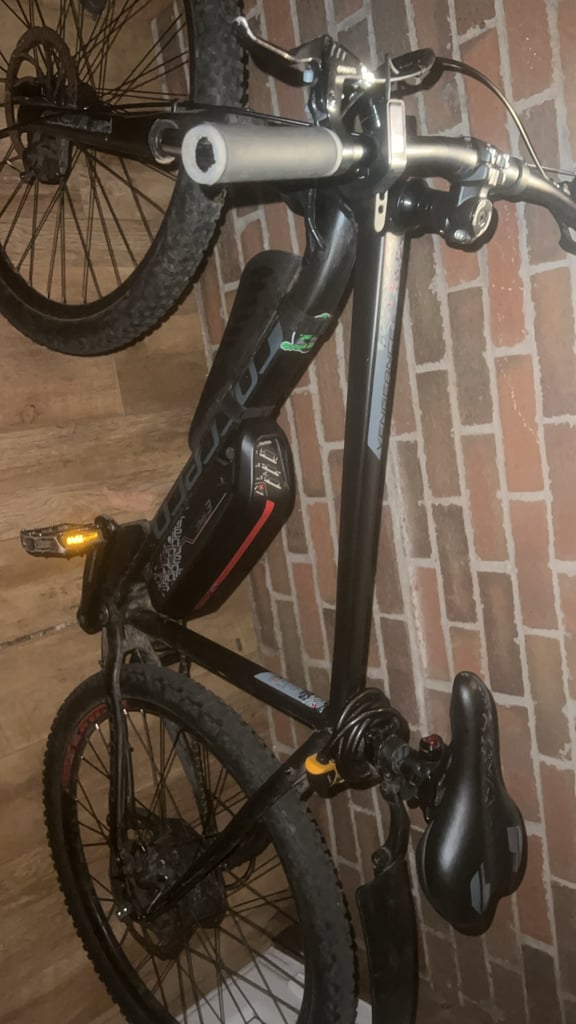 image for e-bike Carrera