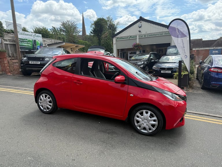 2016 Toyota AYGO 1.0 VVT-i X-Play 3dr HATCHBACK PETROL Manual