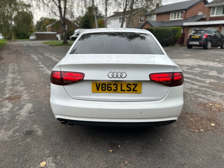 Audi A4 Saloon 