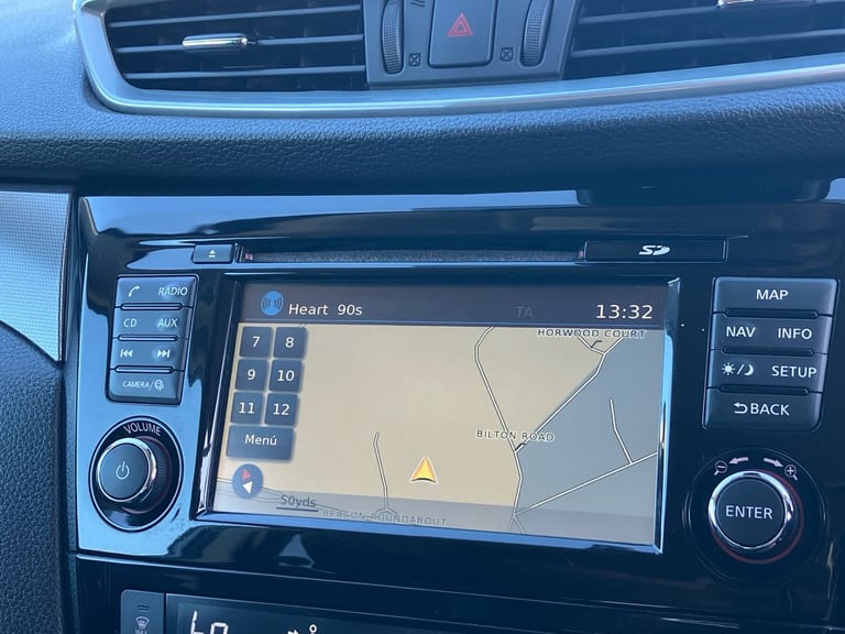 2018 Nissan Qashqai 1.2 DiG-T Tekna 5dr SUV PETROL Manual