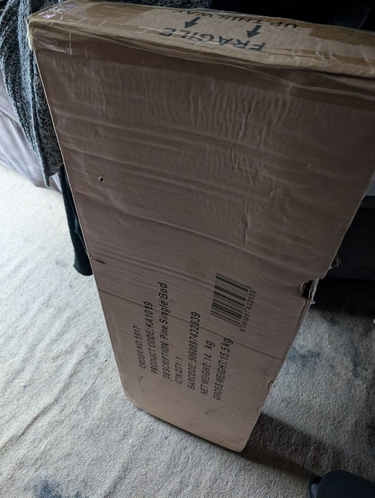 image for Single pine bed