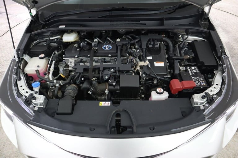 2021 Toyota Corolla 1.8 VVT-h Icon Tech Touring Sports CVT Euro 6 (s/s) 5dr Estate PETROL/ELECTRI...
