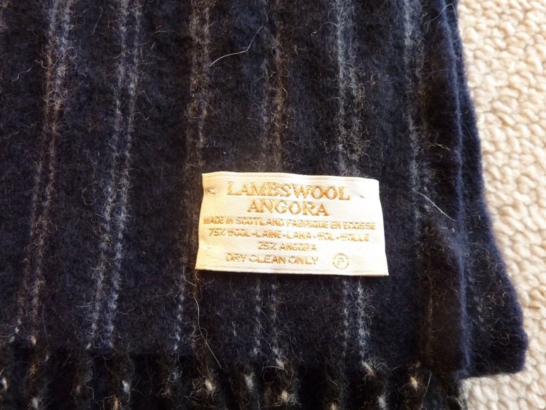 Angora/lambswool scarfs (new)