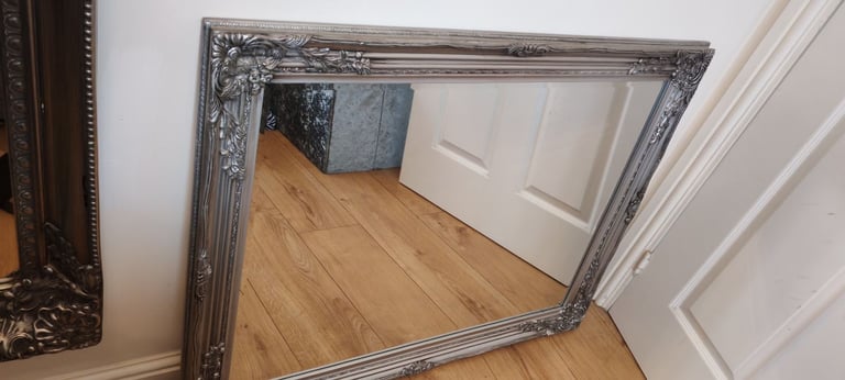 image for Beautiful large mirror 