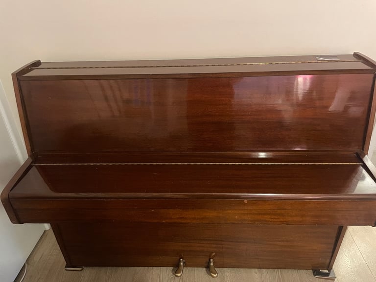 image for Piano John Broadwood & Sons